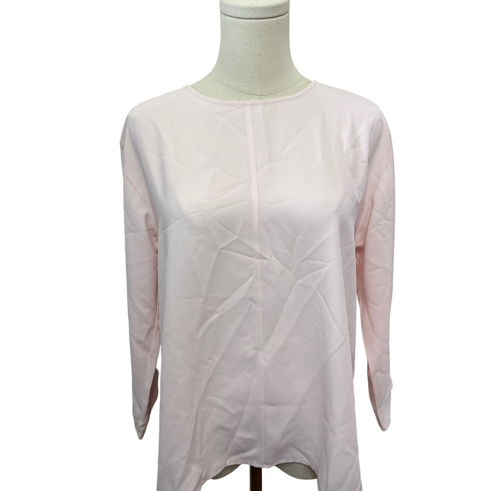Uniqlo Elegant Pink Women's Top - size M
